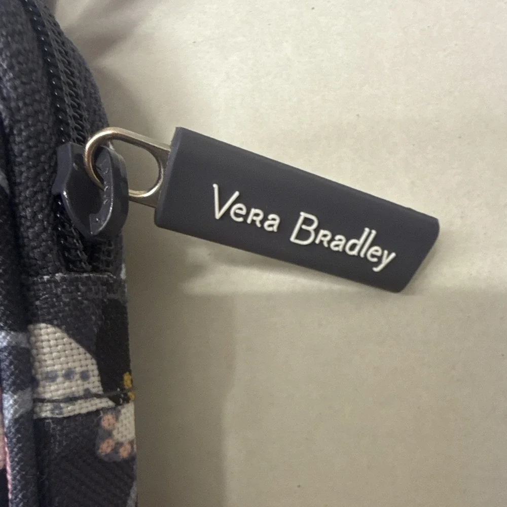 Vera Bradley Floral Small Crossbody Bag Zip Closure Adjustable Strap Charm